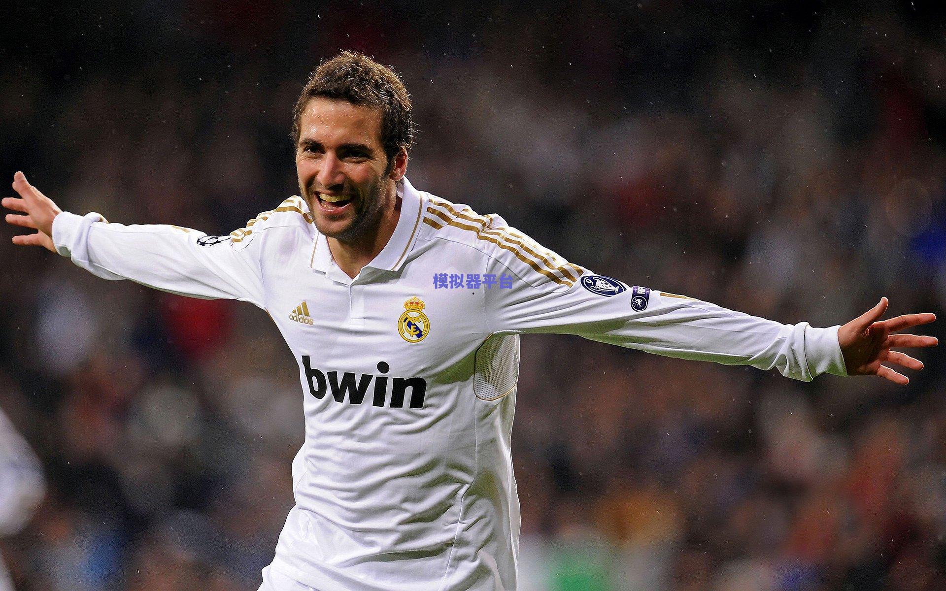 弗利克强调球队尚未锁定晋级资格，莱万坦言胜利比个人进球更重要