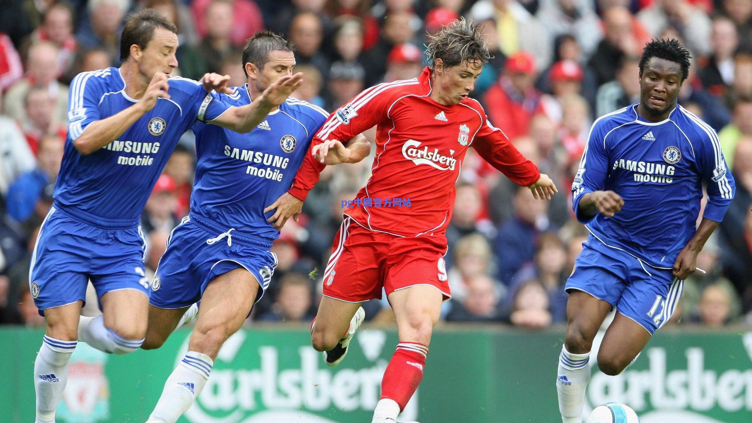 国足沙迦集训拉开序幕,首日以恢复调整为主,武磊即将归队增强锋线